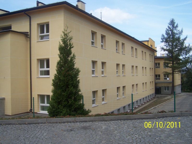 Przebudowa budynku Szpitala ogólnego przy ul, Emilii Ptater 17 w Biesku-Białej.
